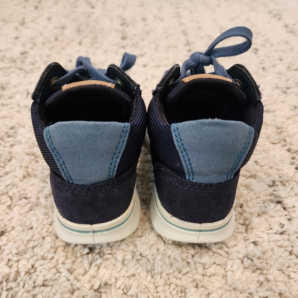 Ecco Toddler Shoes - Picture 7 of 10